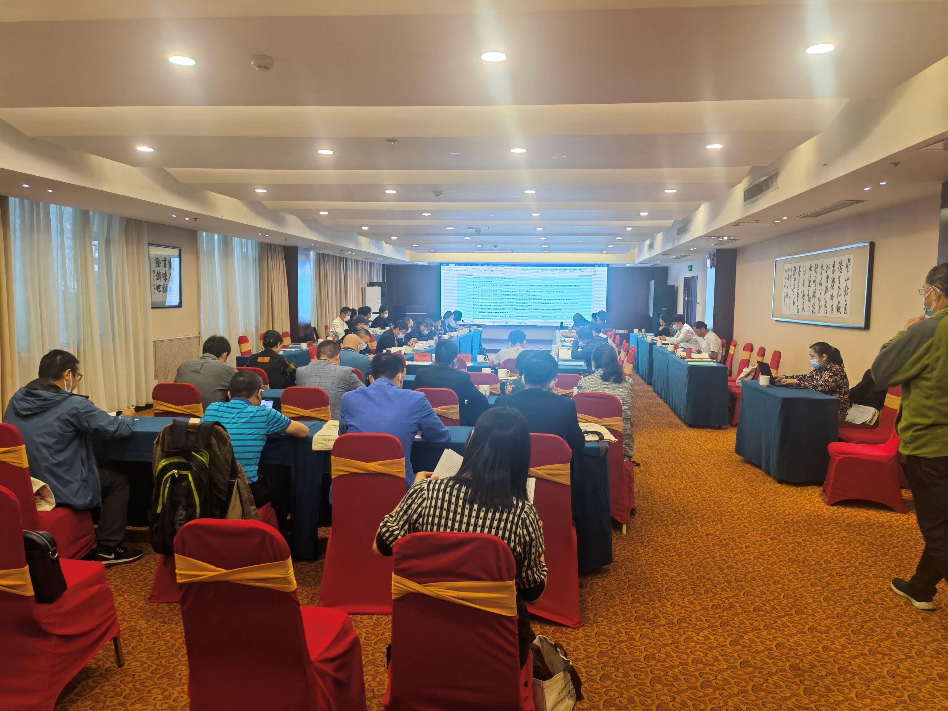 图片 1 实验室危化品存储仓库