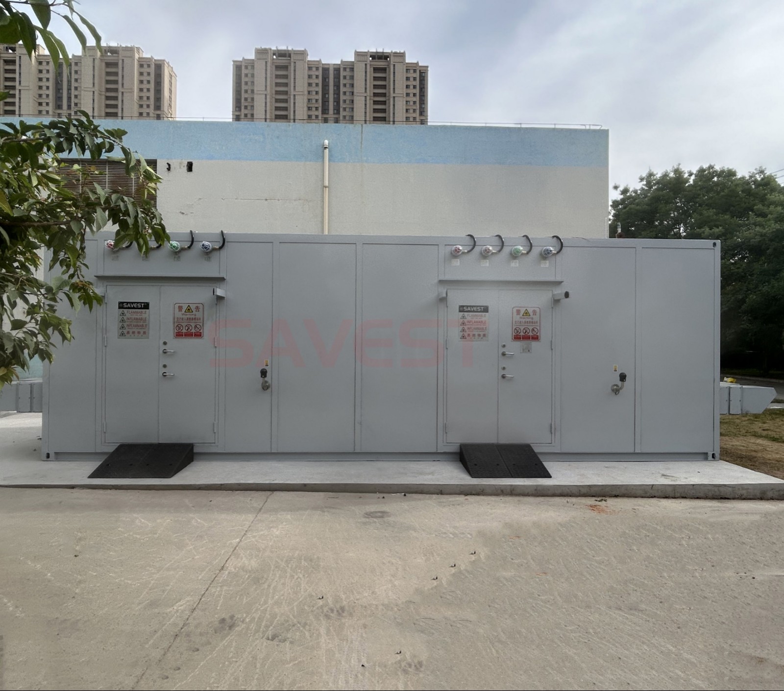 图片 1 室外危化品暂存柜