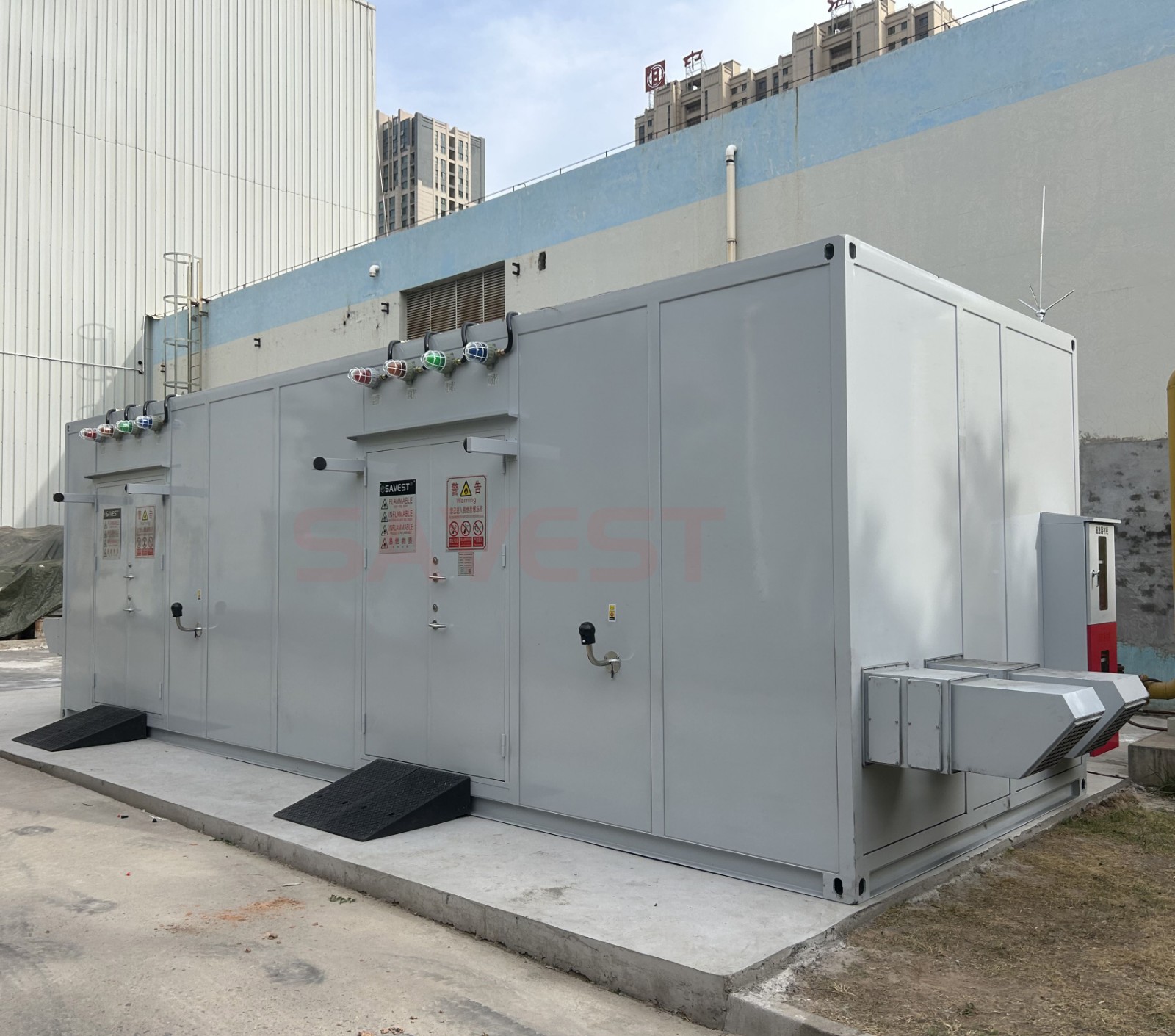 图片 2 室外危化品暂存柜