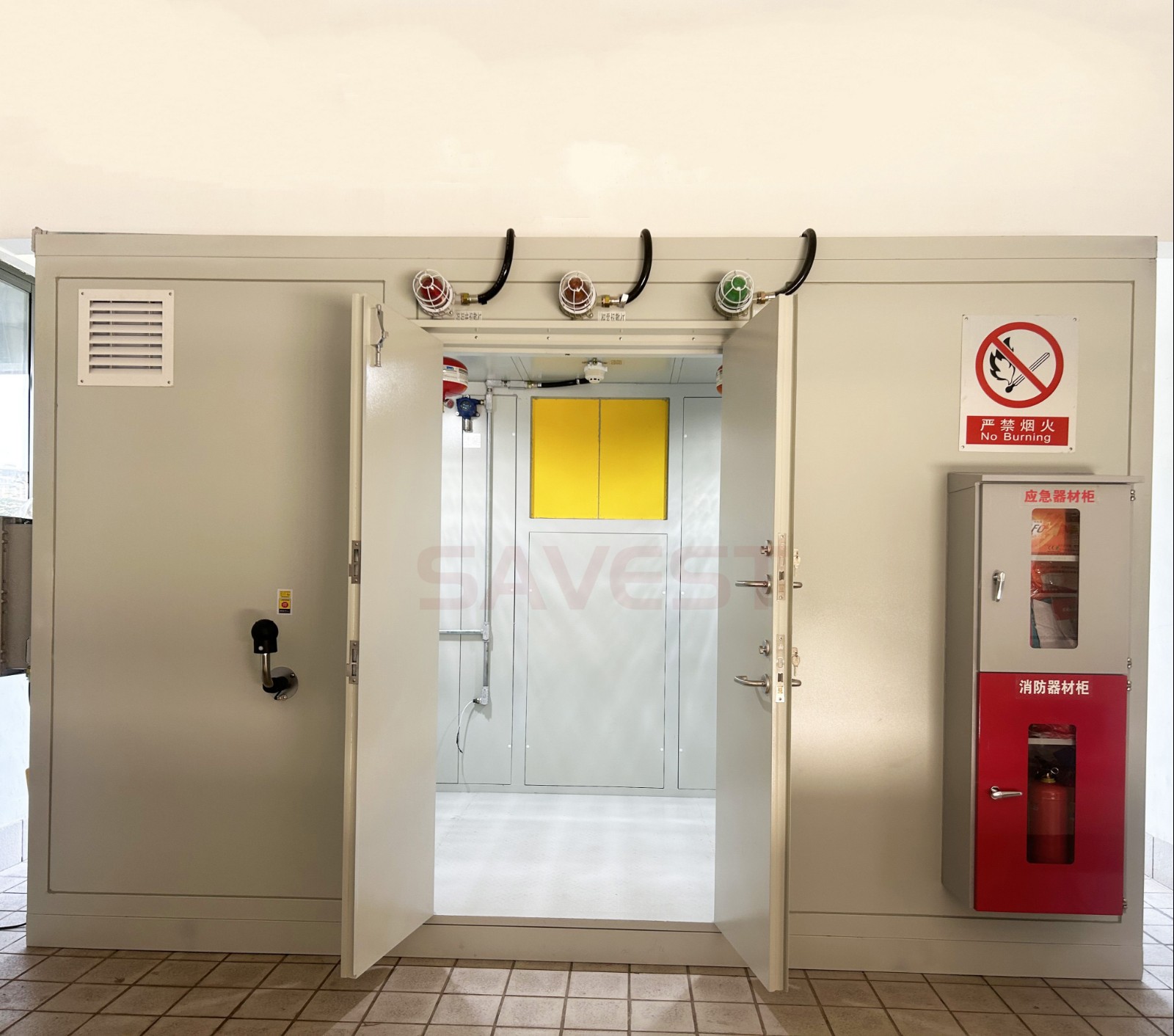 图片 4 室外气瓶暂存柜