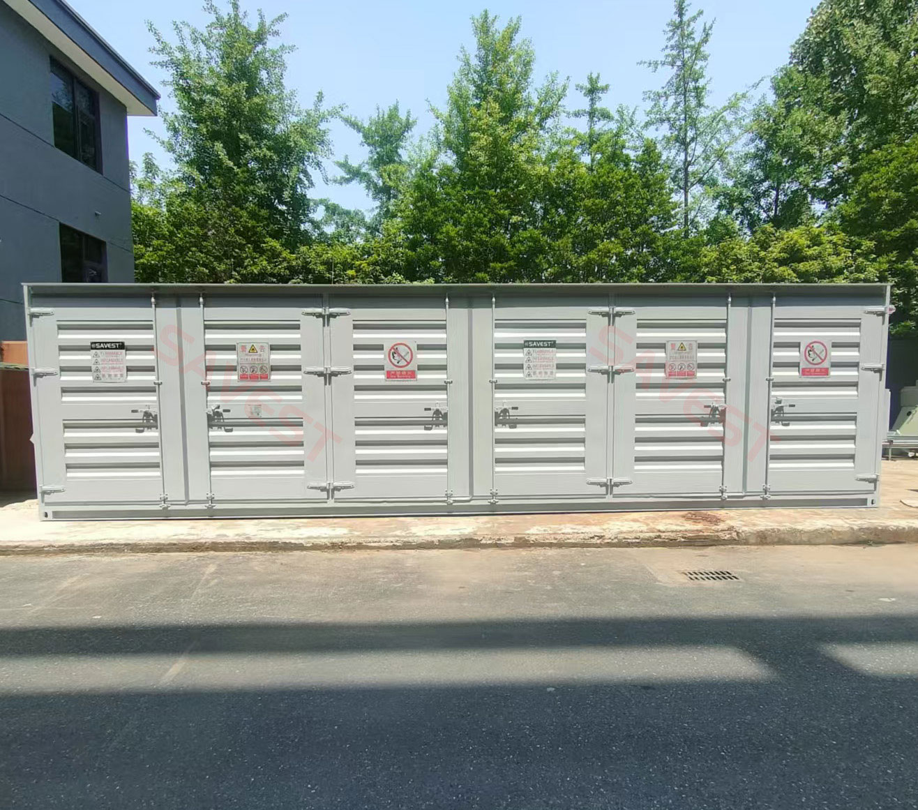 图片-1 室外危废品暂存柜